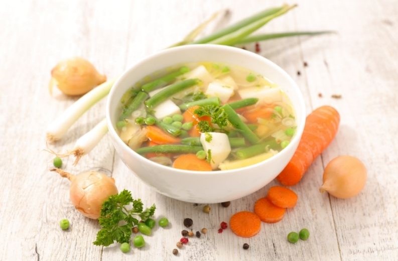 野菜スープ画像